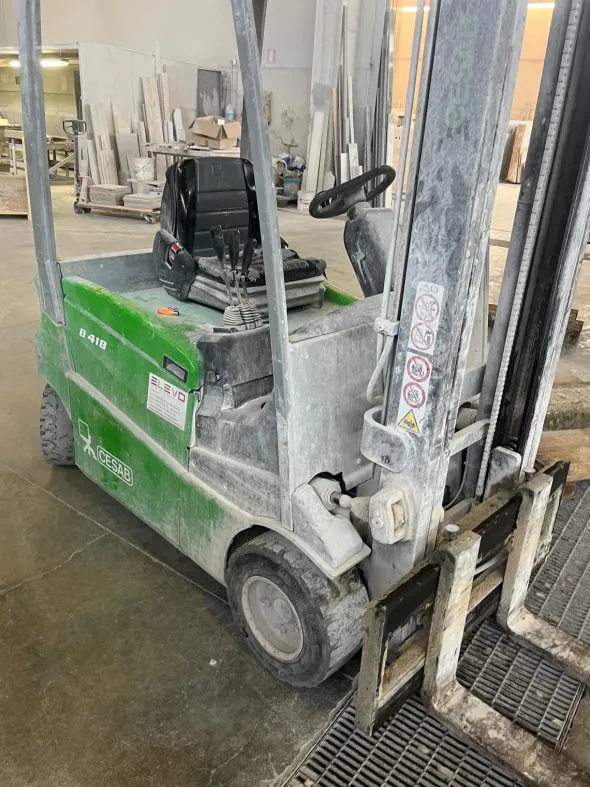 Carrello elevatore elettrico Cesab B418 2010 20q