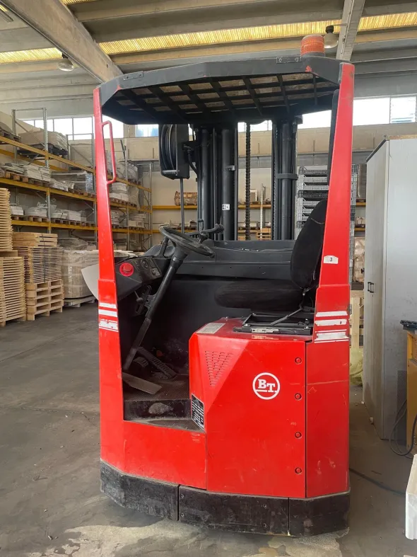 Carrello elevatore elettrico BT 2000SE13 - 20 Q.li