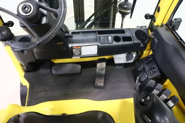 CARRELLO ELEVATORE ELETTRICO