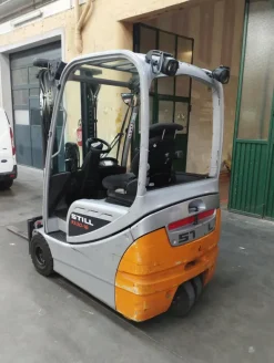 CARRELLO ELEVATORE ELETTRICO