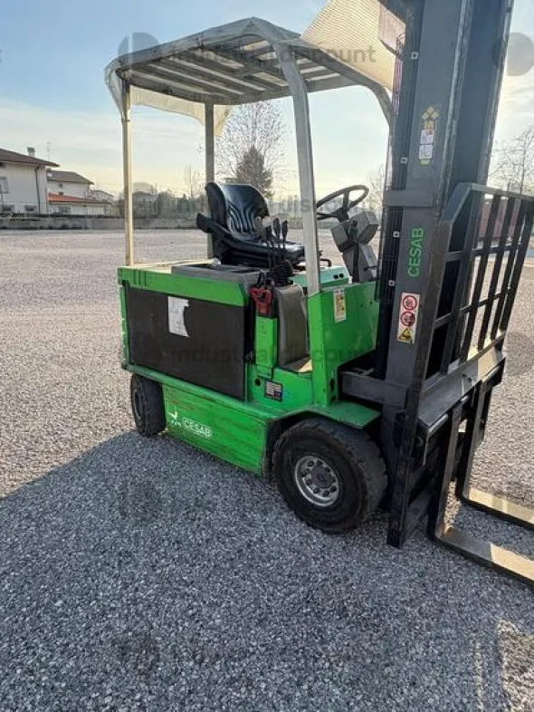1#9042 Carrello elevatore e Transpallet