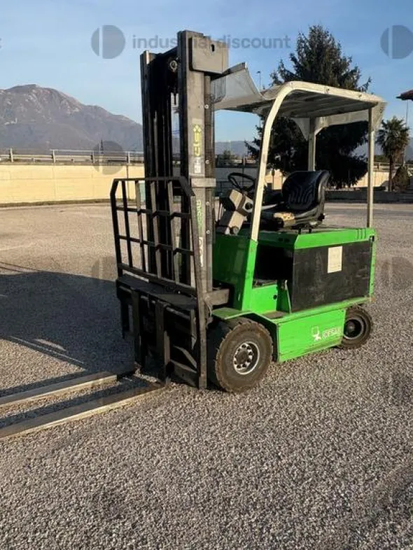 1#9042 Carrello elevatore e Transpallet