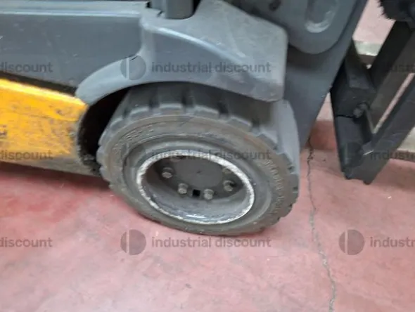 9#8798 Carrello elevatore Jungheinrich EFG-320