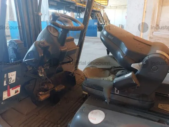 3#9221 Carrello elevatore Linde H30D