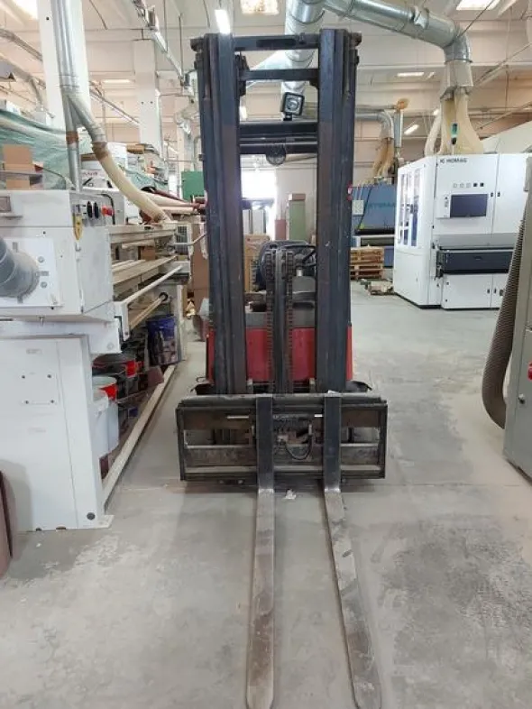 39#8616 Carrello elevatore Linde tipo E15