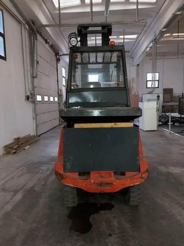 38#8616 Carrello elevatore Linde tipo E48P