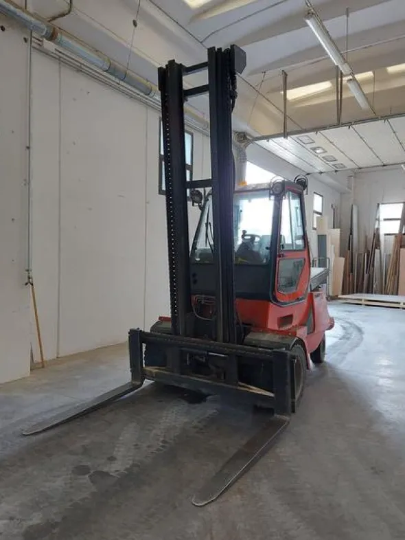 38#8616 Carrello elevatore Linde tipo E48P