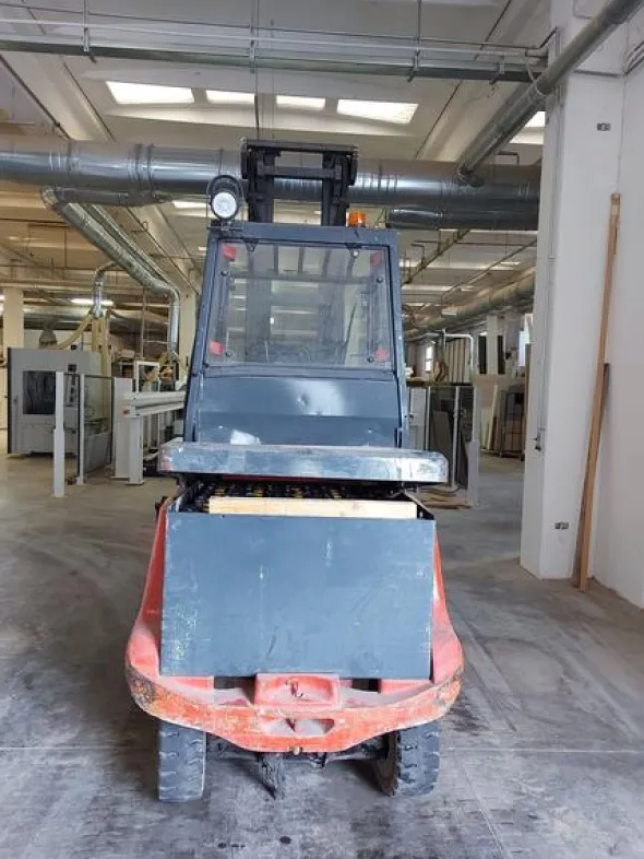 38#8616 Carrello elevatore Linde tipo E48P