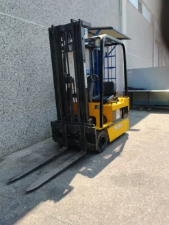 CARRELLO ELEVATORE MULETTO CATERPILLAR F35