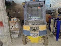10#10037 Carrello elevatore Nuova Detas SHR30