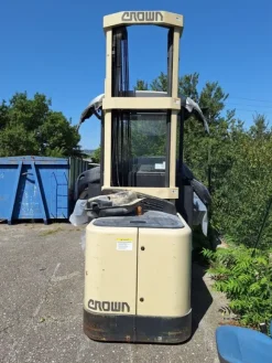 4#8759 Carrello elevatore semovente