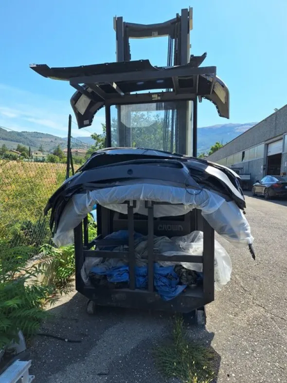 4#8759 Carrello elevatore semovente