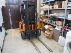42#8549 Carrello elevatore Still