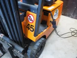 42#8549 Carrello elevatore Still