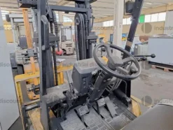 34#10019 Carrello elevatore TCM