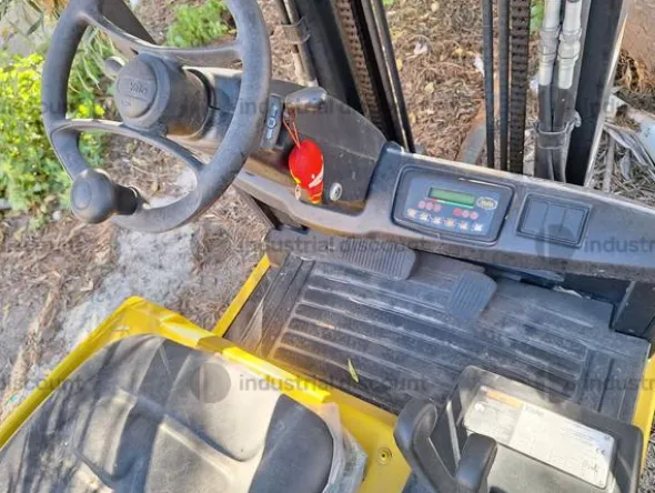 2#8805 Carrello elevatore Yale ERP16AFT