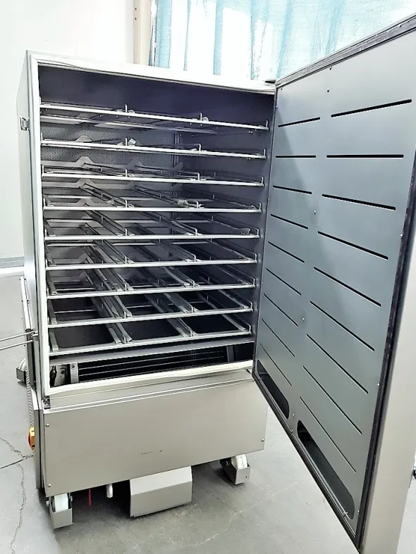 CARRELLO PORTA FLACONI REFRIGERATO - EREA MOD. CHA.M