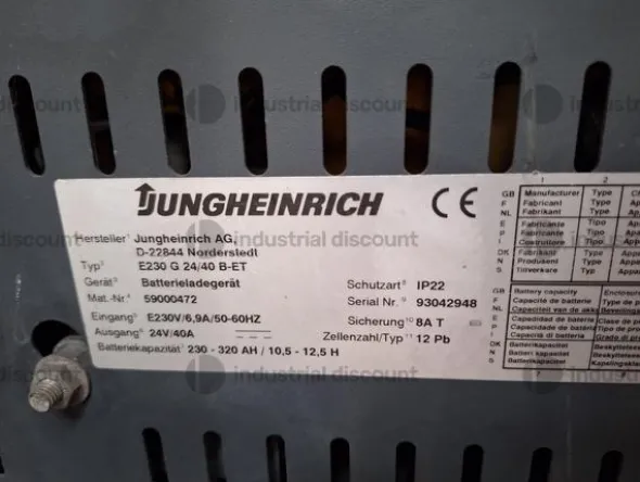 7#8798 Carrello sollevatore Jungheinrich