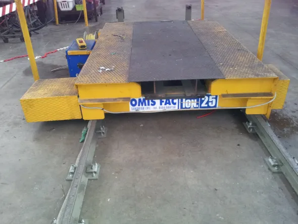 CARRELLO TRASLATORE
