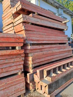 CASSEFORME Metallo/Legno PERI modello "Trio" USATE