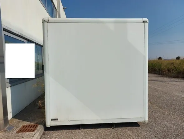 17#5813 Cassone scarrabile per camion Spier