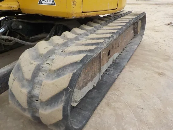 2011 CAT 305D mini excavatore