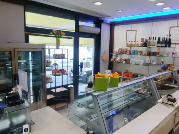 #23923 Cedesi avviata attività pasticceria artigianale