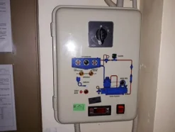 3#3675 Celle termostatatiche Realfrigo e nastratrice automatica
