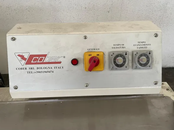 Cellofanatrice automatica termoretraibile