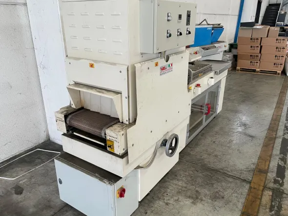 Cellofanatrice automatica termoretraibile