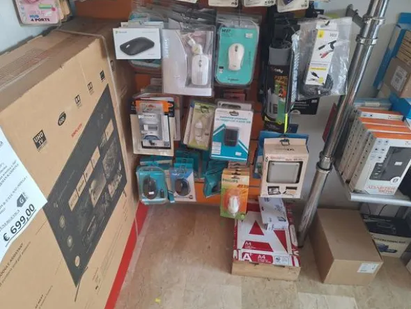 1#8629 Cellulari TV Portatili ed accessori