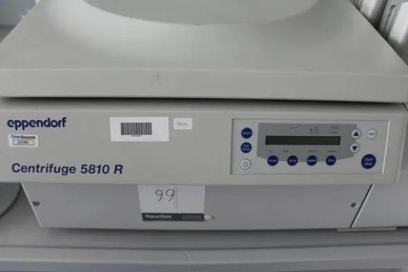 64#2288 Centrifuga Eppendorf