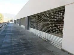 #15539 Centro commerciale al grezzo