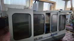 Centro di fresatura verticale Haas mod MIKRON VCE 1250