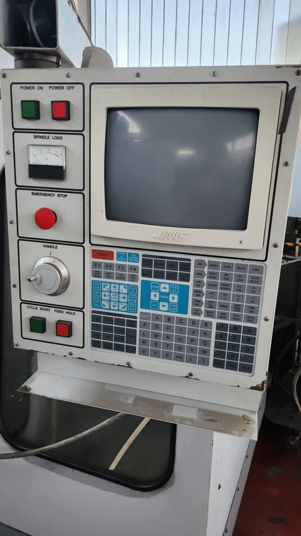 Centro di fresatura verticale Haas mod MIKRON VCE 1250