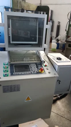 Centro di lavoro 4 assi FOM Argo 35 m
