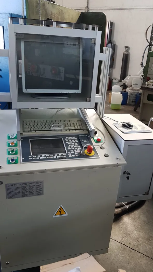 Centro di lavoro 4 assi FOM Argo 35 m