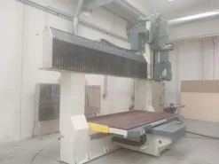 CENTRO DI LAVORO CNCCMS 5 ASSI