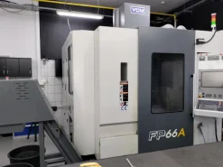 Centro di lavoro CNC YCM FP66A