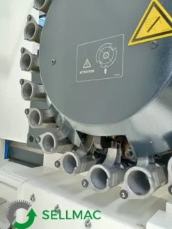 CENTRO DI LAVORO COMPLETO DI 4° ASSE