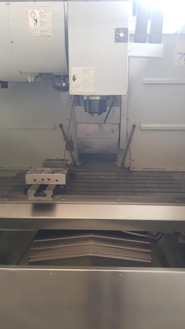 CENTRO DI LAVORO MICROCUT MOD. VM 1000