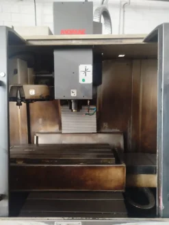 Centro di lavoro MOMAC MC 1000