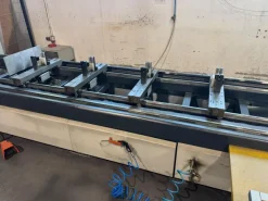 Centro di lavoro per profili ELUMATEC SBZ 140