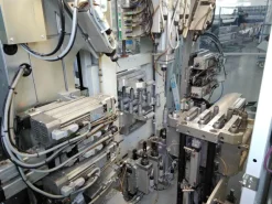 Centro di lavoro per profili FOM INDUSTRIE