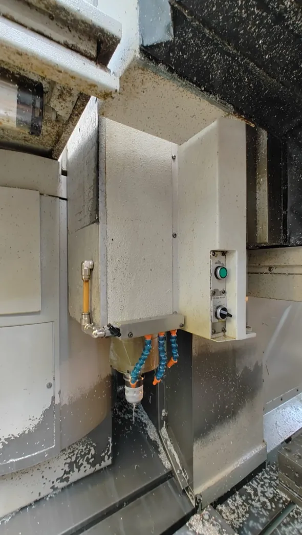 Centro di lavoro usato BRIDGEPORT VMC 1500
