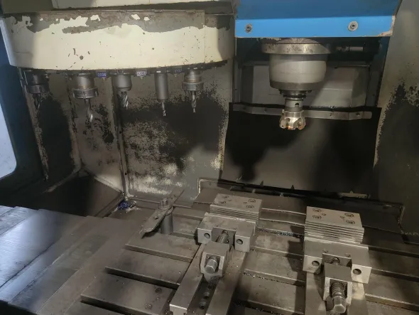 Centro di lavoro verticale CNC DUGARD EAGLE 1000 VMC