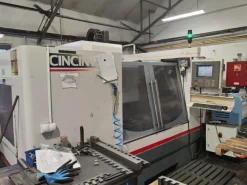 Centro di lavoro verticale CNC CINCINNATI ARROW 1250