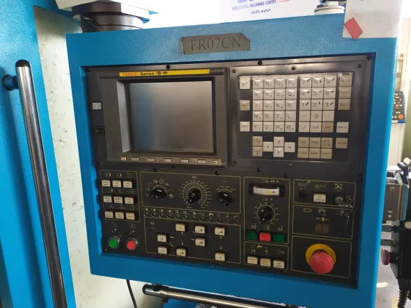 Centro di Lavoro Verticale DART VMC 1000A HT