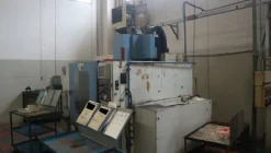 37#5049 Centro di lavoro verticale Leadwell