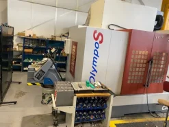 CENTRO DI LAVORO VERTICALE USATO MOD. SVM-1200